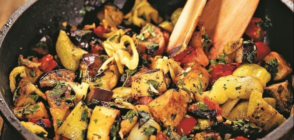 Аджапсандали, грузинское овощное блюдо