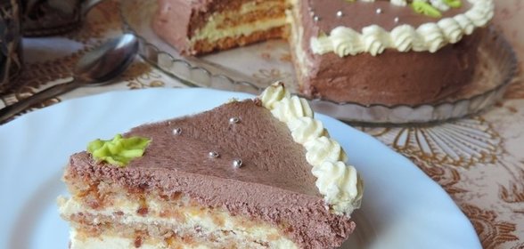 Арахисовый торт «Лакомка»