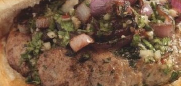 Закуска - рулет из лаваша с курицей