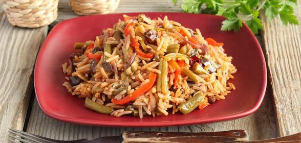 Рис с зеленой фасолью