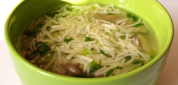 Вегетарианский суп с вермишелью