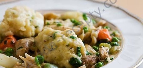 Вкусные куриные ножки с клецками