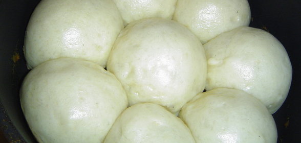 Bayerische Dampfnudeln-Булочки на пару