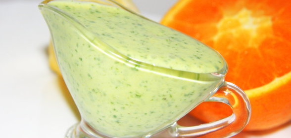 Банановый соус с кинзой и цитрусовыми