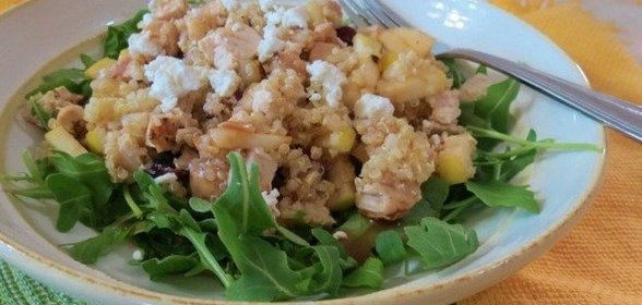 Клюквенно-яблочный салат с кускусом