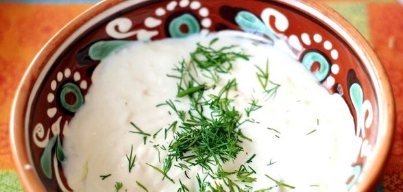 Соус с чесноком