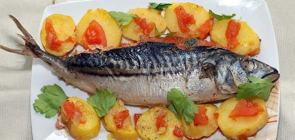 Рыба фаршированная и запеченная