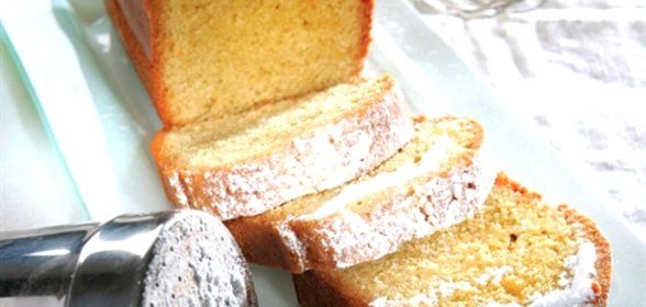 Миндальный кекс с оливковым маслом и апельсиновой цедрой