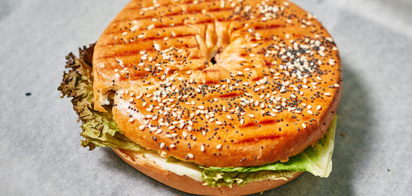 Бейгл с семгой