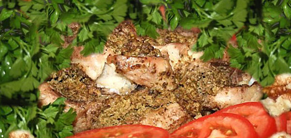 Запеченное мясо с петрушкой и грецкими орехами