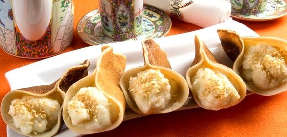 Катаеф — арабские блинчики с заварным кремом