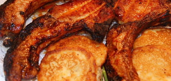 Мясо BBQ и деруны на кефире