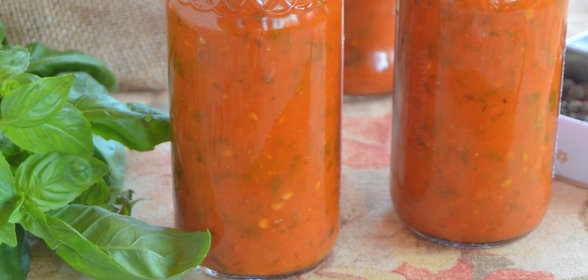 Томатный соус с базиликом в мультиварке