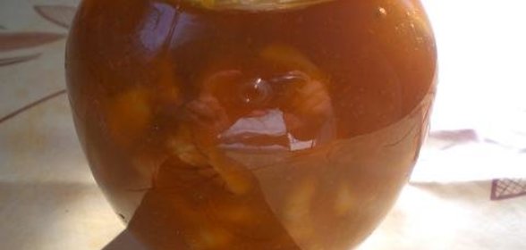 Абрикосовый джем с грецкими орехами