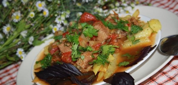 Соус Летний с мясом и овощами