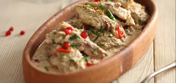 Рыба под соусом бажи