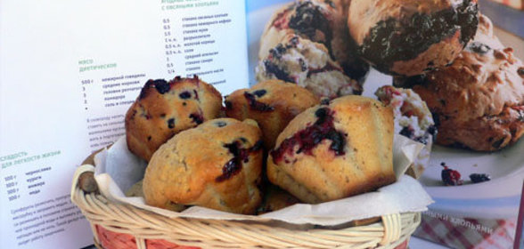 Ягодные кексы с овсяными хлопьями