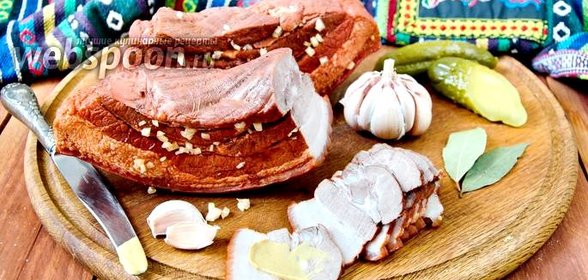 Грудинка в луковой шелухе