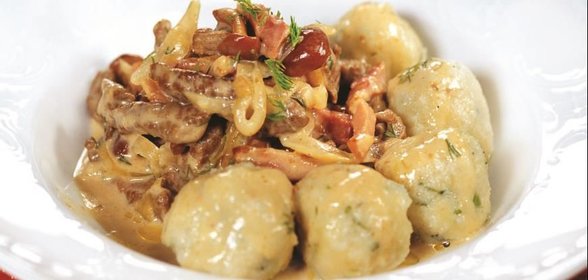 Венгерская токань с творожными клецками