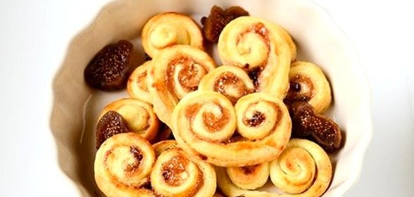 Слойки с джемом