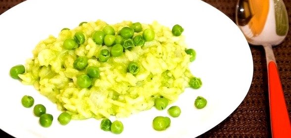 Ризотто с зелёным горошком