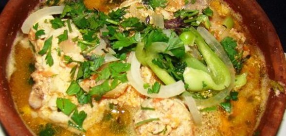 Курочка в горшочке