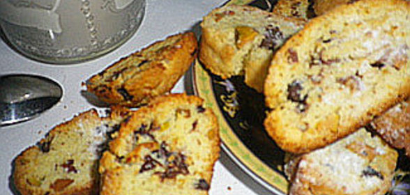 Бискотти с фисташками и шоколадом