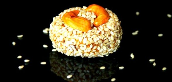 Пирожное кунжутное