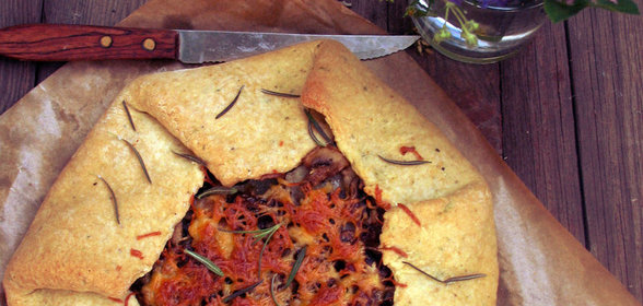 Галета с грибами и картофелем