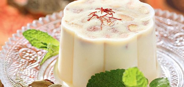 Кулфи с шафраном и миндалем