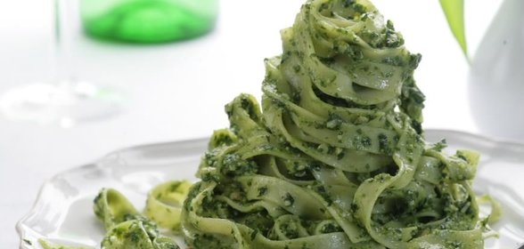 Тальятелле с песто из рукколы