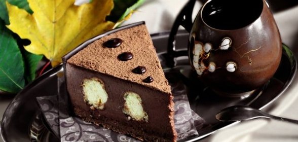 Шоколадно-ванильный торт Облака в небо спрятались