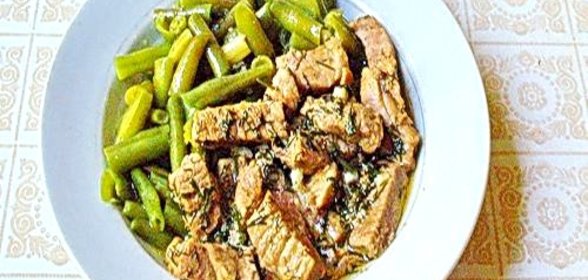 Свинина с карри и стручковой фасолью