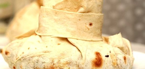 Мясо в армянском лаваше