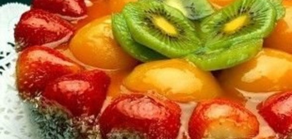 «Пьяный» фруктовый пирог