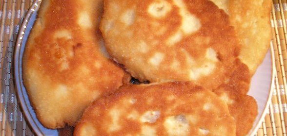 ЖАРЕНЫЕ ЛЕПЕШКИ В САХАРЕ