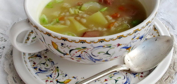 Швейцарский суп с перловкой