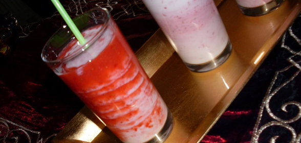 КЛУБНИЧНАЯ СВЕЖЕСТь