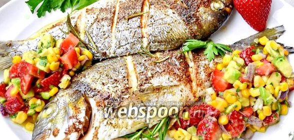 Дорада с клубничной сальсой