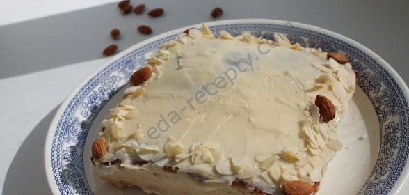 Миндальный торт