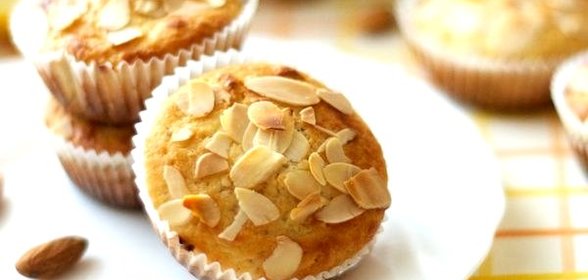 Маффины лимонно-миндальные
