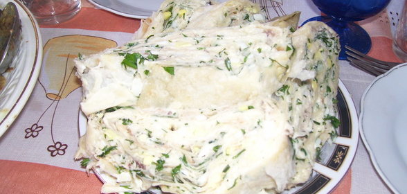Рыбка в лаваше с сыром