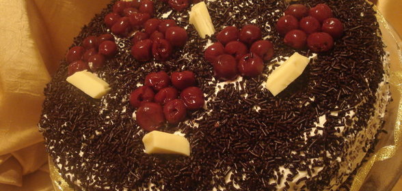 BLACK FORESTили Щвардцвальский торт моя версия