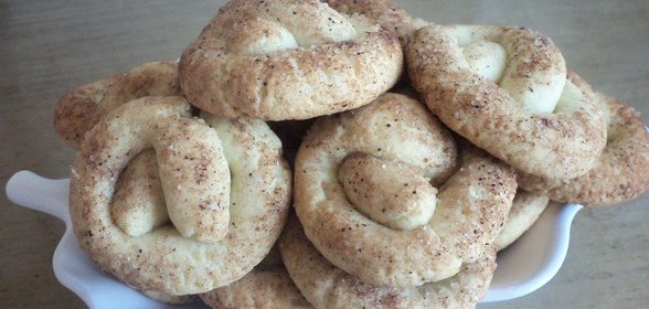 Крендельки с корицей