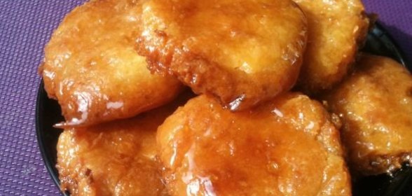 Сладкие творожные лепешки