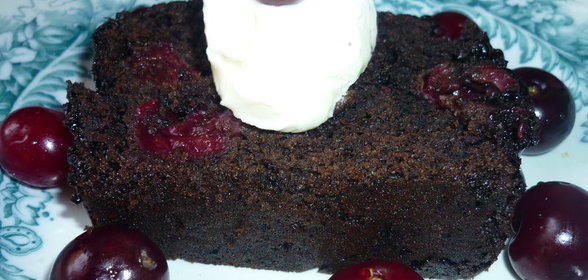 Шоколадно-вишневый пирог (Для дорогой Даши)