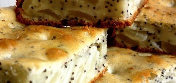 Пирог быстрый и простой с грушами и маком