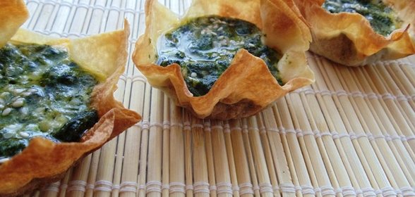 Корзиночки из лаваша с начинкой из шпината
