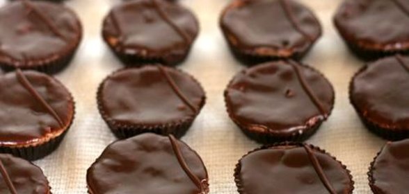 Шоколадные пирожные с шоколадным кремом