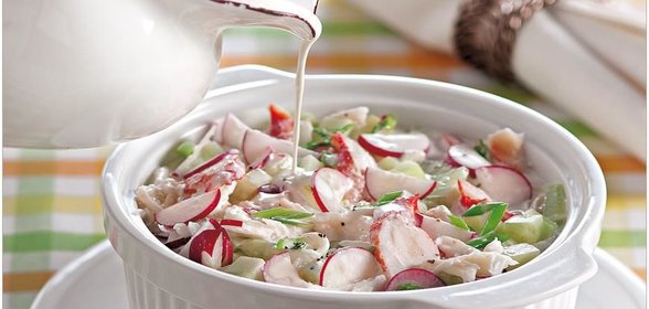 Морской окунь с миндалем